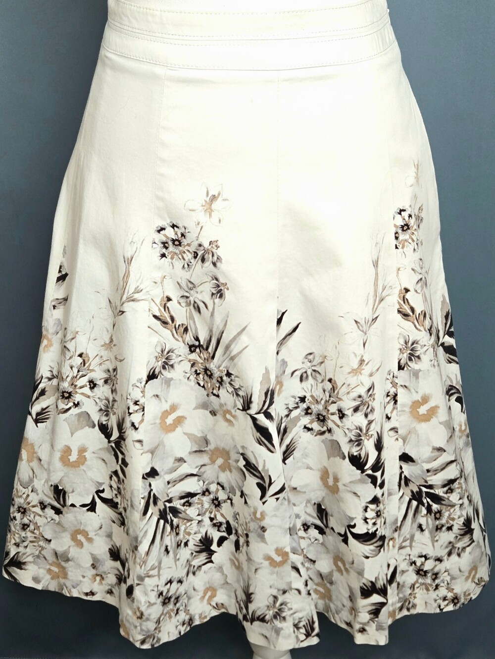 WHBM Ivory Botanical Floral Border Print Pockets A-Line Skirt NWOT 10